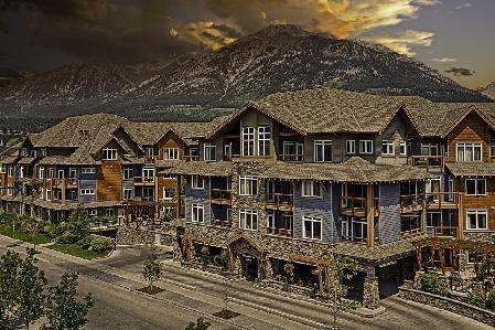 Blackstone Mountain By Clique 3*